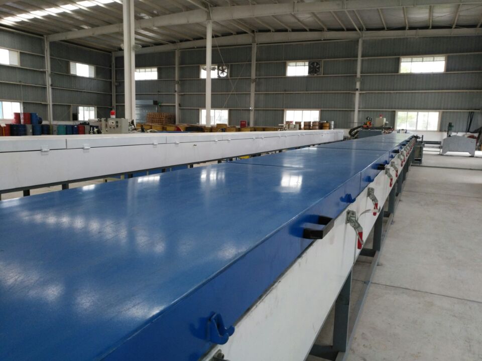 河北省邢臺(tái)正方通包覆式密封條生產(chǎn)設(shè)備廠