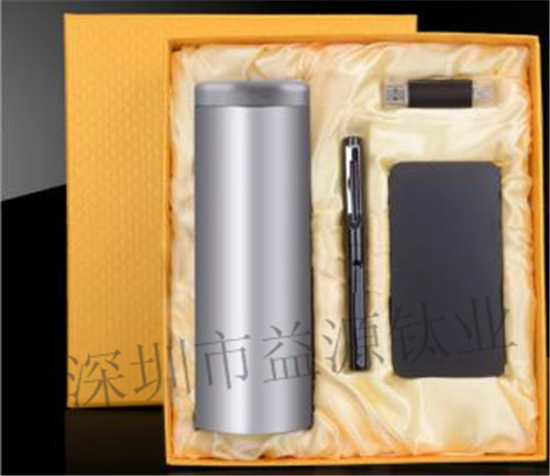 鈦水杯 鈦煙嘴 鈦筆 鈦禮品精美套裝 商務(wù)禮品私人定制