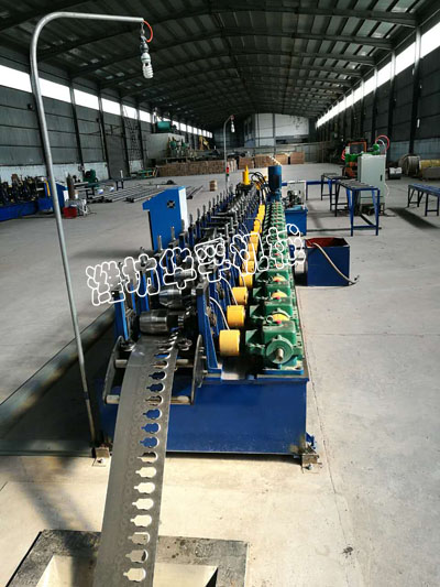 濰坊冷彎設(shè)備  山東冷彎設(shè)備廠家 濰坊冷彎?rùn)C(jī)供應(yīng)商 異型冷彎設(shè)備 山東冷彎設(shè)備供應(yīng)商