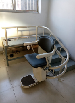 殘疾人輪椅電梯 殘疾人輪椅電梯供應(yīng) 殘疾人輪椅電梯廠家 殘疾人輪椅電梯價(jià)格 山東殘疾人輪椅電梯