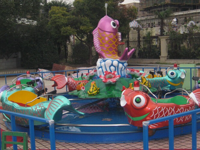 廠家直銷 兒童鯉魚跳龍門游樂設備.旋轉木馬.旋轉動物 兒童鯉魚跳龍門游樂設備