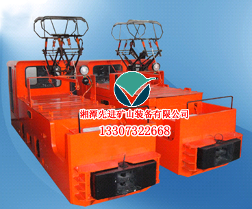 湘潭電機(jī)車礦用7噸架線式電機(jī)車