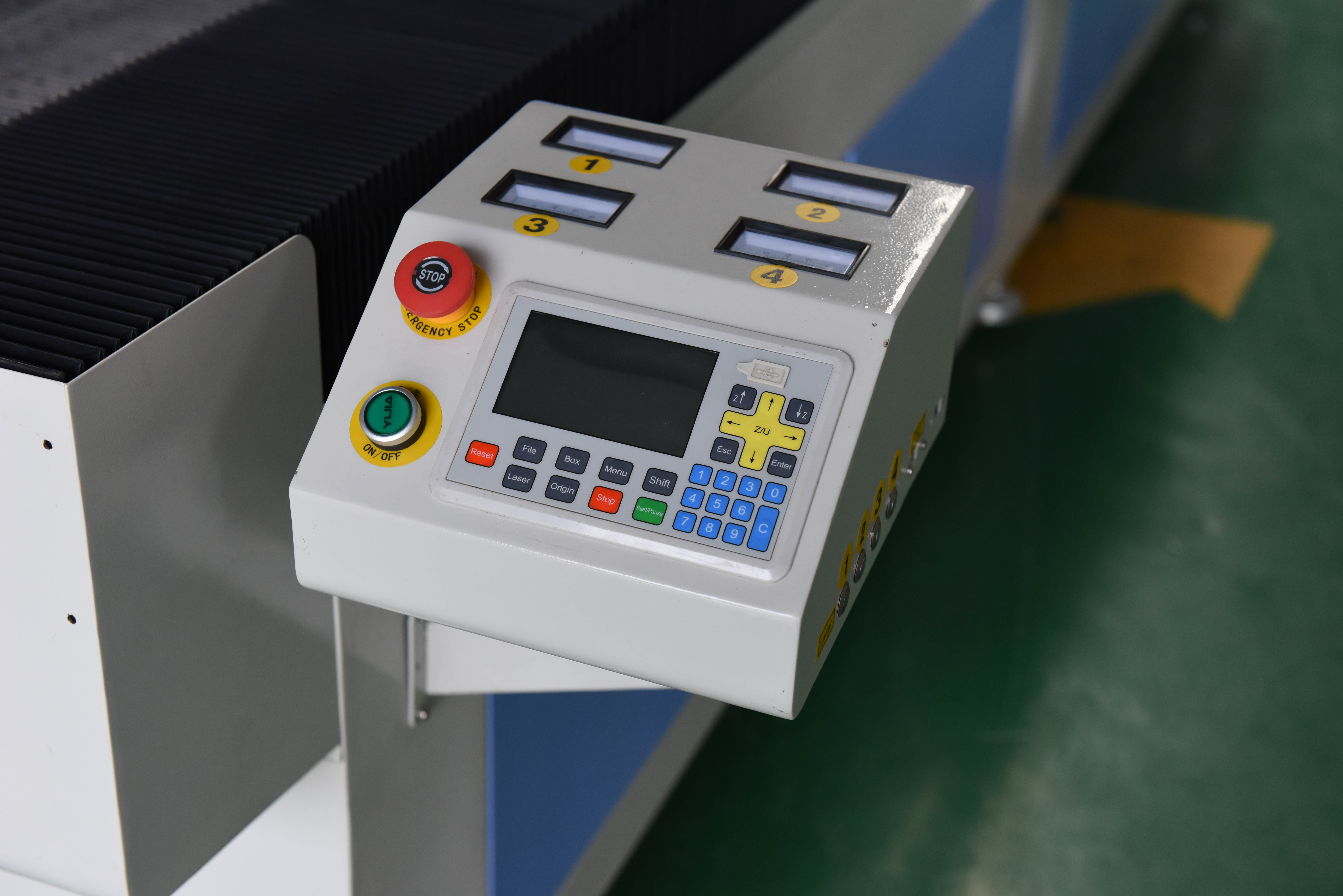 工藝品激光雕刻機(jī)廠家，工藝品激光雕花機(jī)，工藝品激光裁剪機(jī)