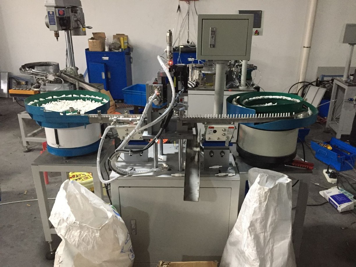 醫(yī)療器械裝配機(jī)