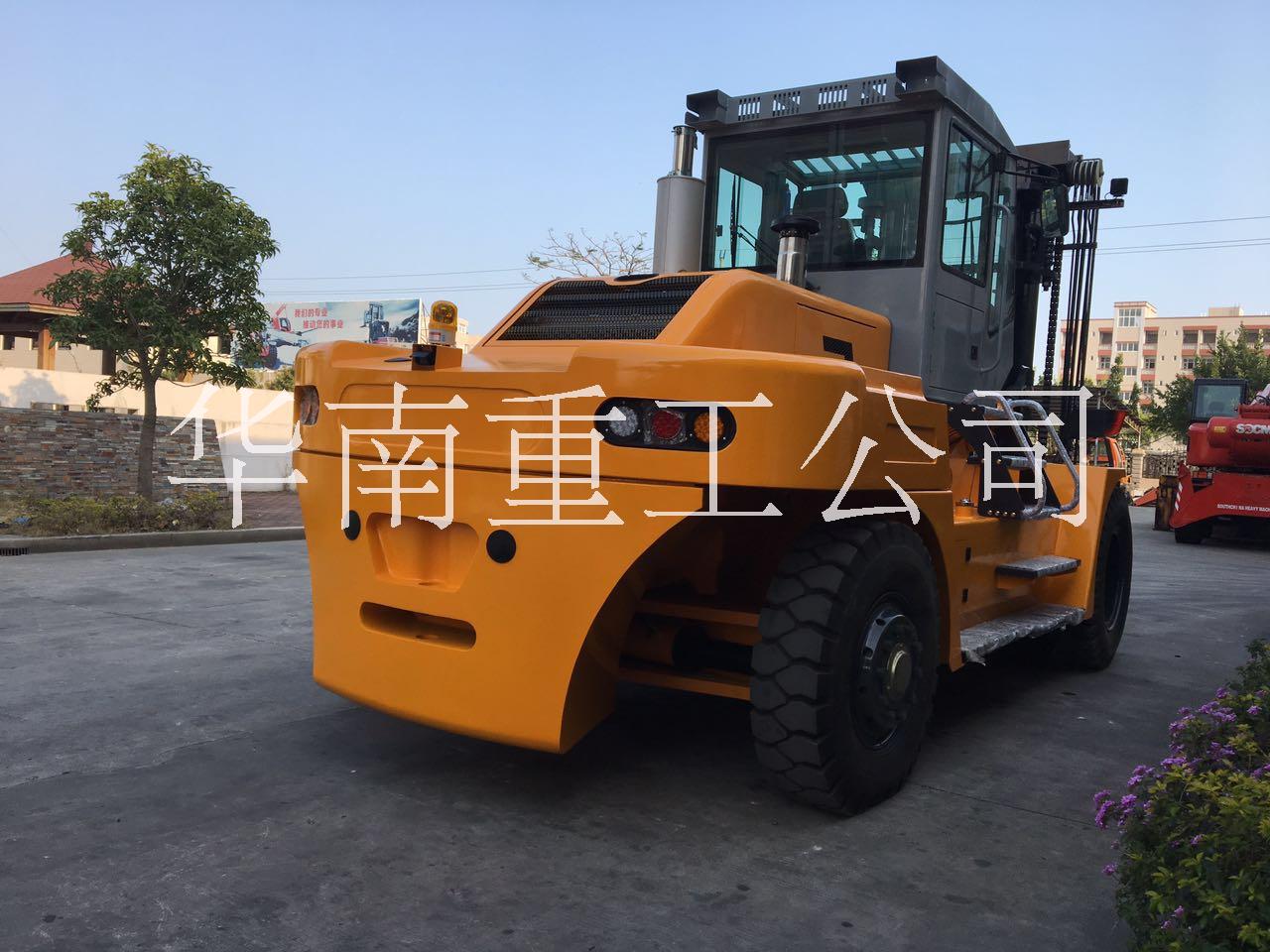 18噸叉車 *可靠穩(wěn)定 廠家型號(hào)：HNF-180 18噸重型叉車