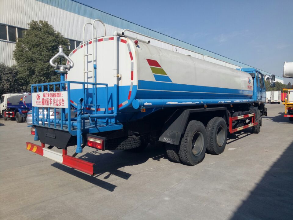 22方噴灑車報價表