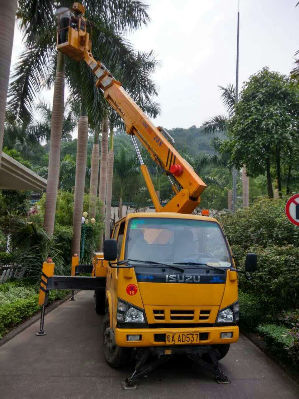 佛山南海羅村3-26米高空車 出租 8噸吊車出租 廣告安裝 外墻修補(bǔ)