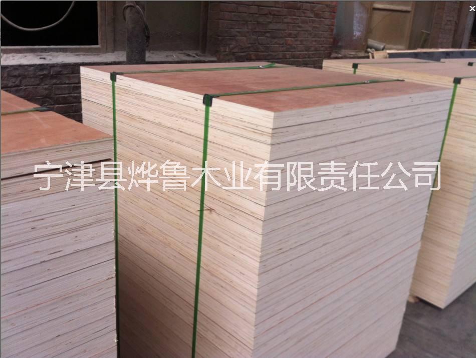 供應各規(guī)格型號車展地臺板價格低廉質量優(yōu)歡迎采購