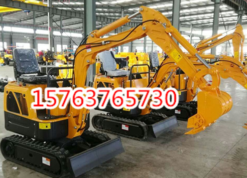 【視頻】爍騰微型挖掘機(jī) 小型液壓挖掘機(jī) 農(nóng)用履帶式挖掘機(jī)