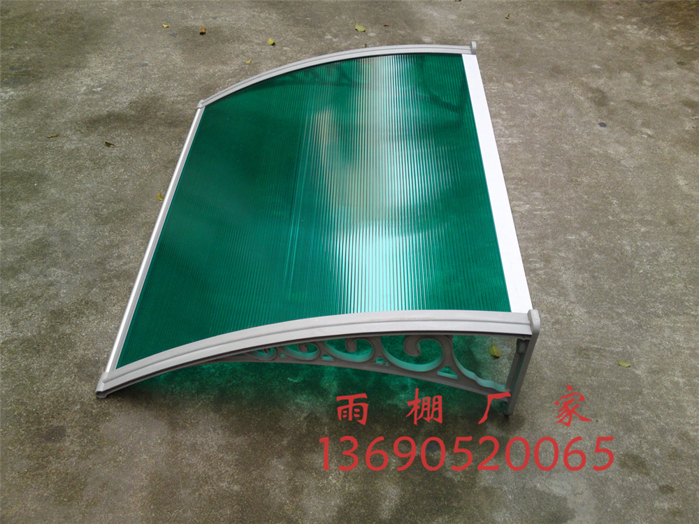 廣東雨棚廠家供應(yīng)格萊美pc板塑料雨棚 佛山樸豐建材 廠家定制塑料雨棚