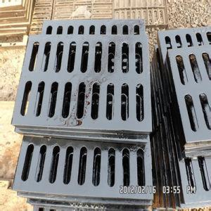 重慶球墨鑄鐵井蓋批發(fā)：雨 污井蓋