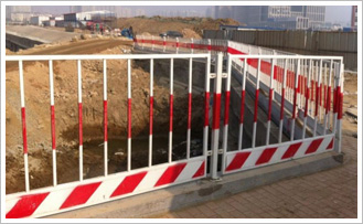 基坑護(hù)欄 基坑護(hù)欄廠家 基坑護(hù)欄價格 基坑護(hù)欄圖片