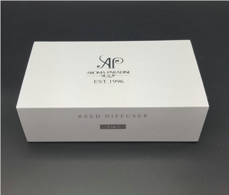 香薰精油套裝高藝白色瓶無(wú)火香薰精油套裝 居家辦公室臥室酒店香熏 *特價(jià)