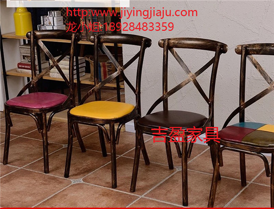 復(fù)古鐵藝餐桌椅廠家直銷(xiāo)