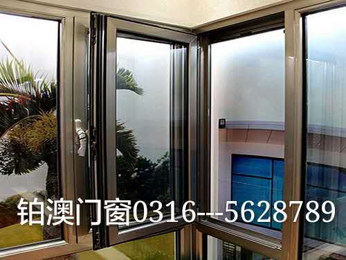 供應(yīng)大同門窗廠，鉑澳鋁材有限公司專業(yè)生產(chǎn)鋁型材，加工斷橋鋁門窗。