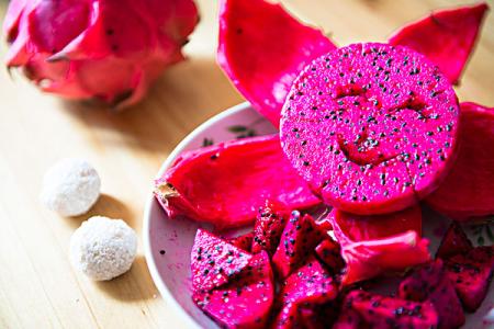 進(jìn)口火龍果進(jìn)口火龍果專業(yè)報(bào)關(guān)行專業(yè)報(bào)關(guān)行