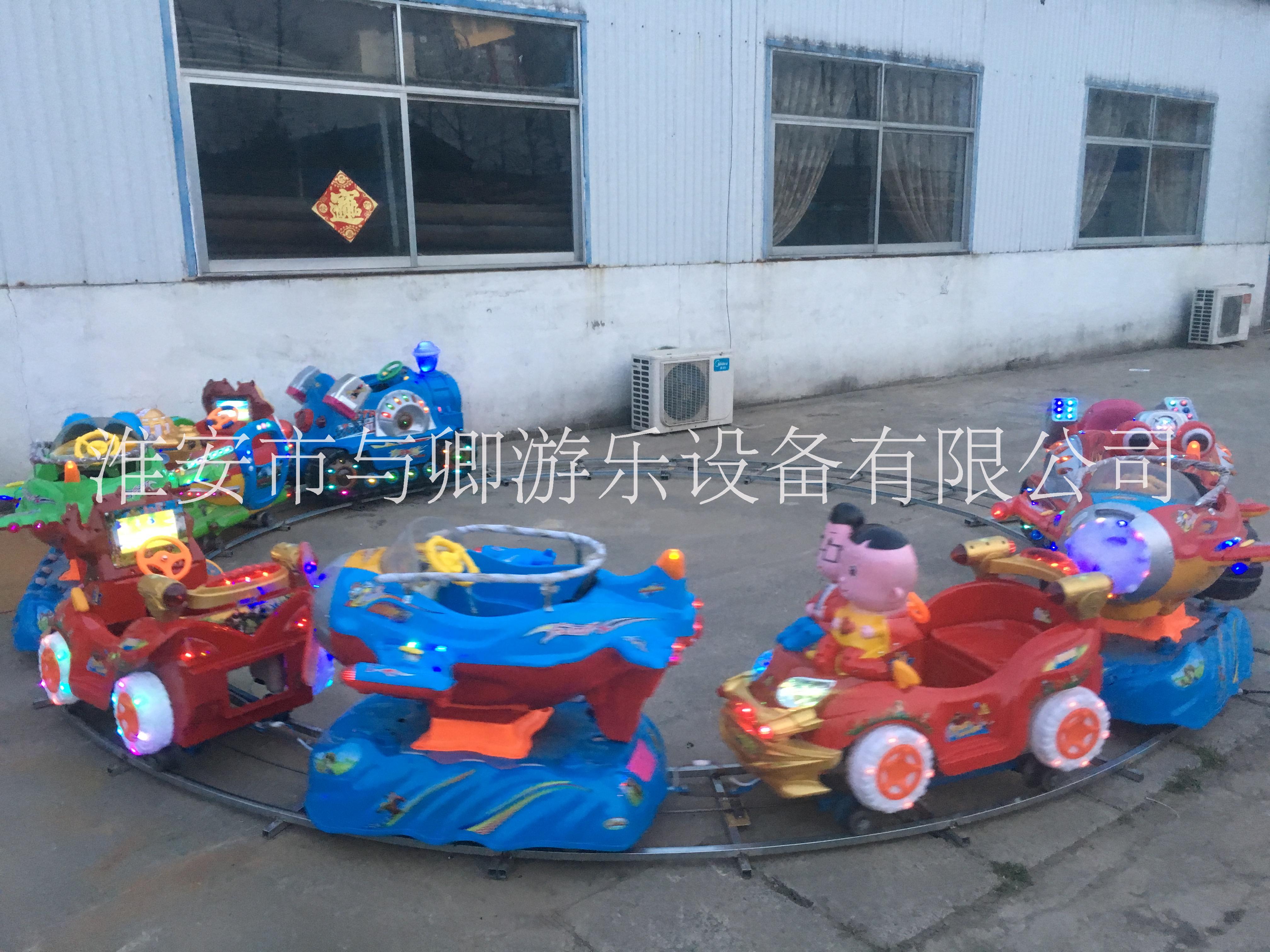 江蘇兒童游樂設(shè)備小火車廠家 兒童游樂設(shè)備小火車批發(fā)價(jià)格 兒童游樂