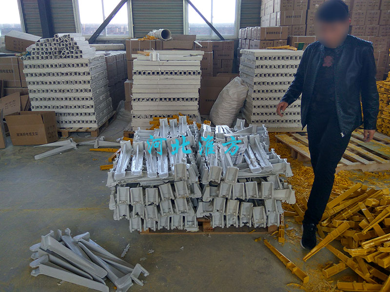 河北淮方復(fù)合式電纜支架電纜溝支架