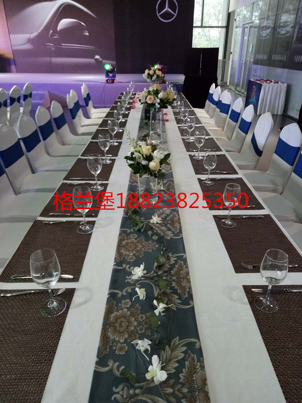 承包高端自助餐，英式下午茶歇，中西式圍餐，大盤(pán)菜等