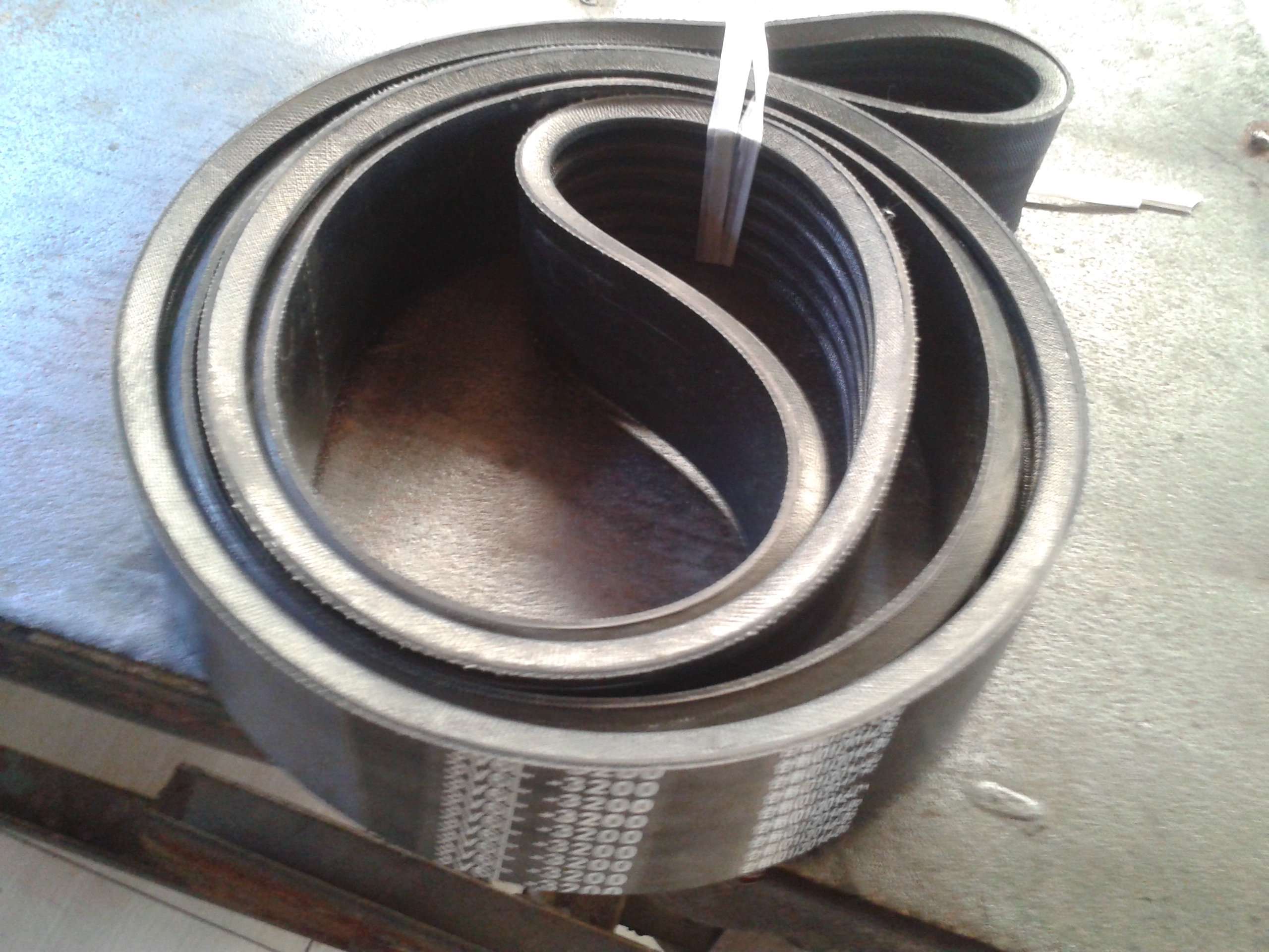 3V聯(lián)組帶，9J聯(lián)組帶，聯(lián)組窄V帶，ZV9J聯(lián)組帶，聯(lián)組三角帶，連體三角帶