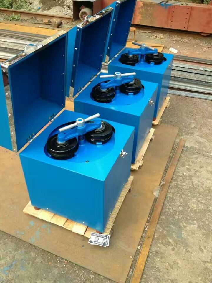 多款密封式化驗(yàn)制樣破碎機(jī)（圖）聯(lián)眾 差*出售 一件不留