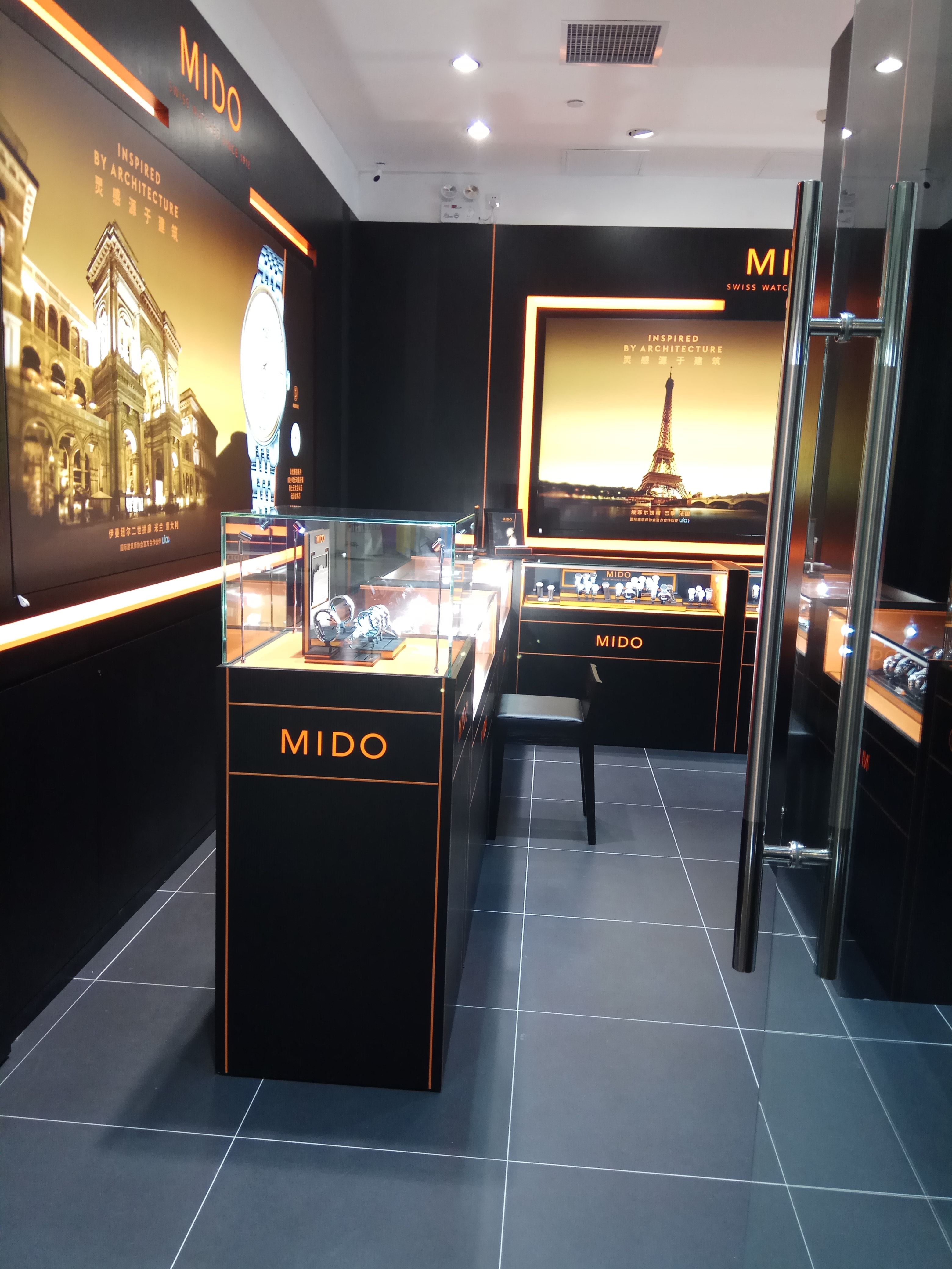 鐘表展示柜價格，鐘表展示柜廠家，鐘表展示柜定制