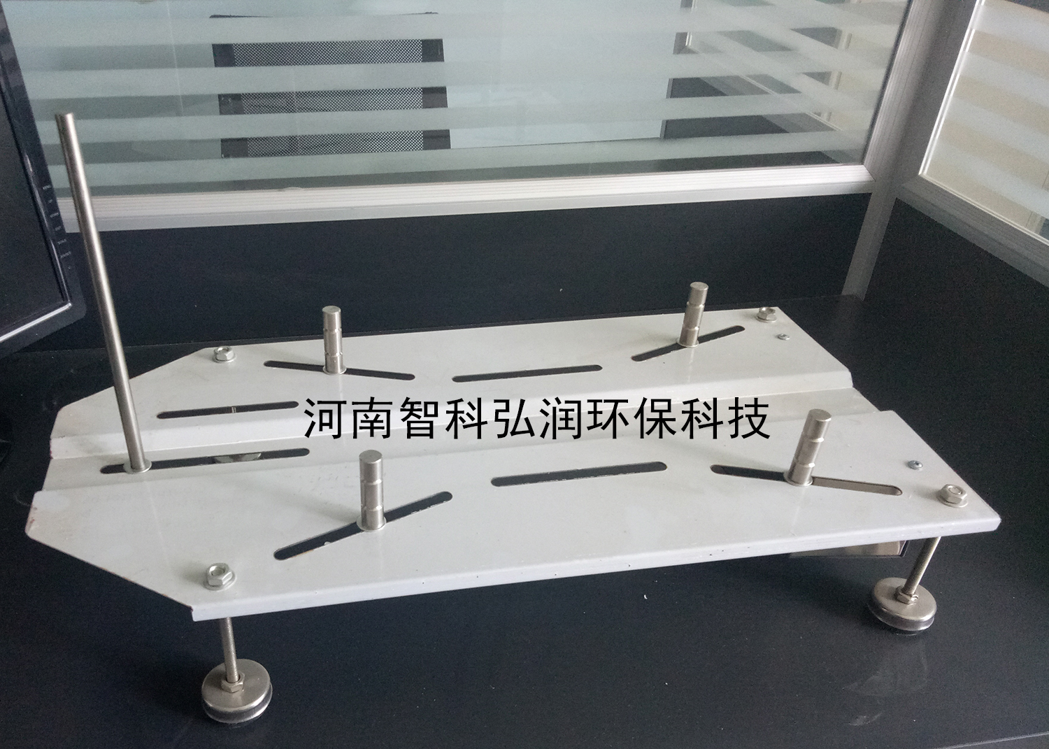 *解剖臺(tái) 鼠兔兩用解剖臺(tái) 恒溫解剖臺(tái) 兔解剖臺(tái)