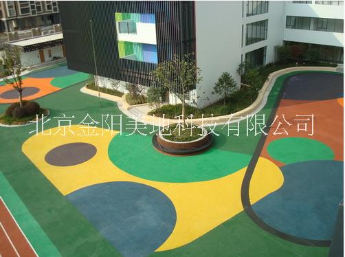 北京塑膠跑道施工商 塑膠跑道批發(fā)商 塑膠跑道批發(fā)商電話 塑膠跑道
