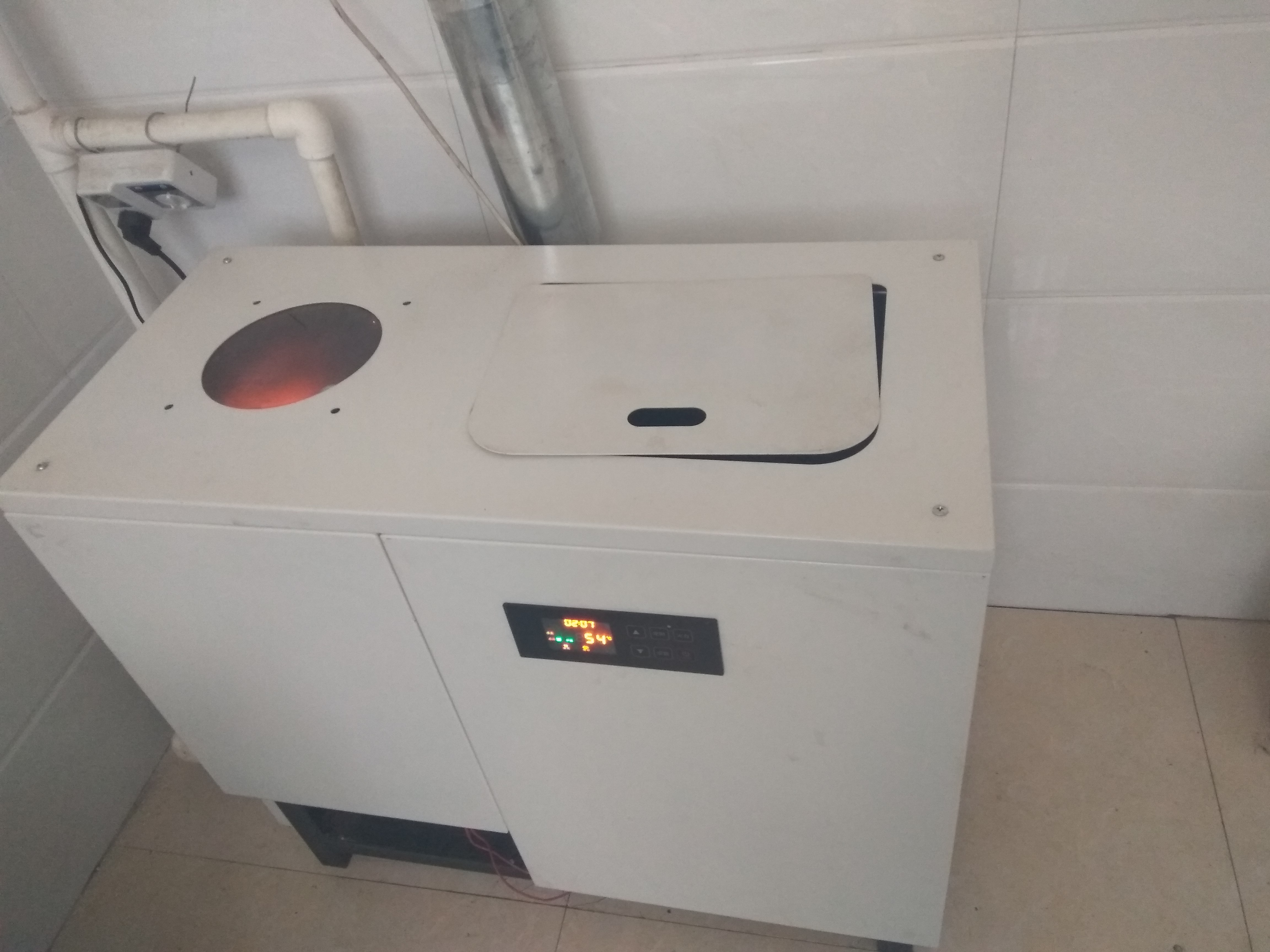 鼎恒達(dá)水暖爐