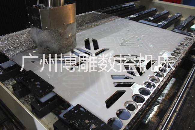 供應(yīng) 鋁板雕刻機(jī)，鋁材切割機(jī)