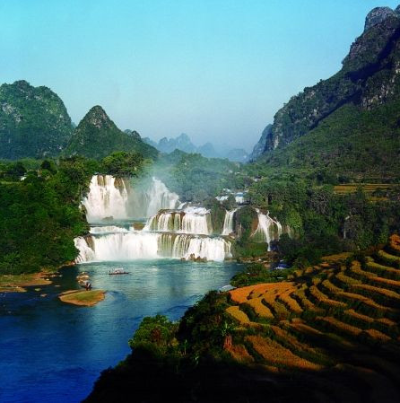 桂林旅游租車|桂林商務(wù)包車|桂林長(zhǎng)短途包車 陽(yáng)朔旅游租車 廣西旅游租車