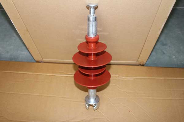 絕緣子避雷器 避雷器生產(chǎn)廠家 避雷器批發(fā) 避雷器廠家直銷(xiāo)