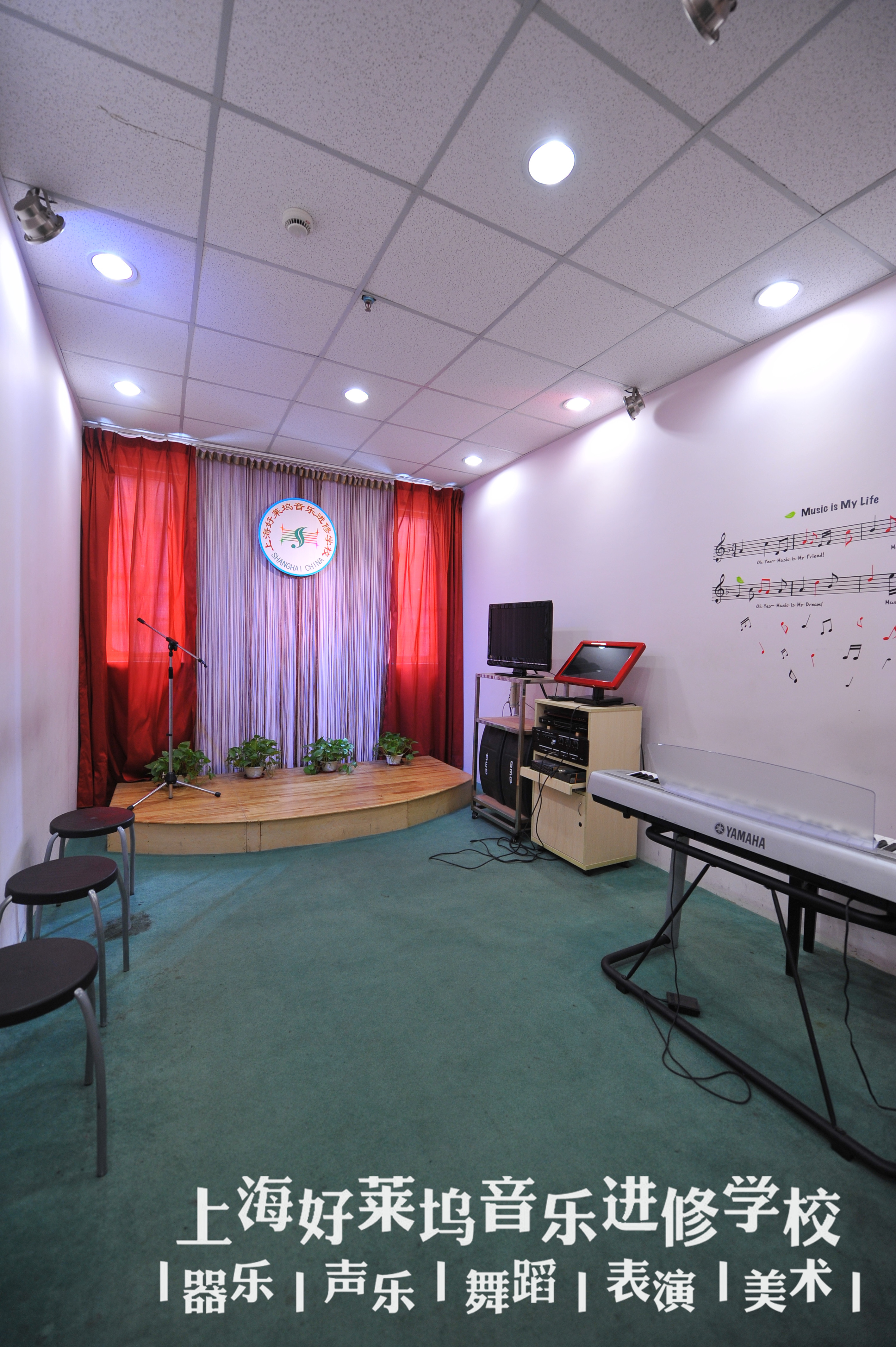 上海兒童畫培訓(xùn)班選擇上海好萊塢藝