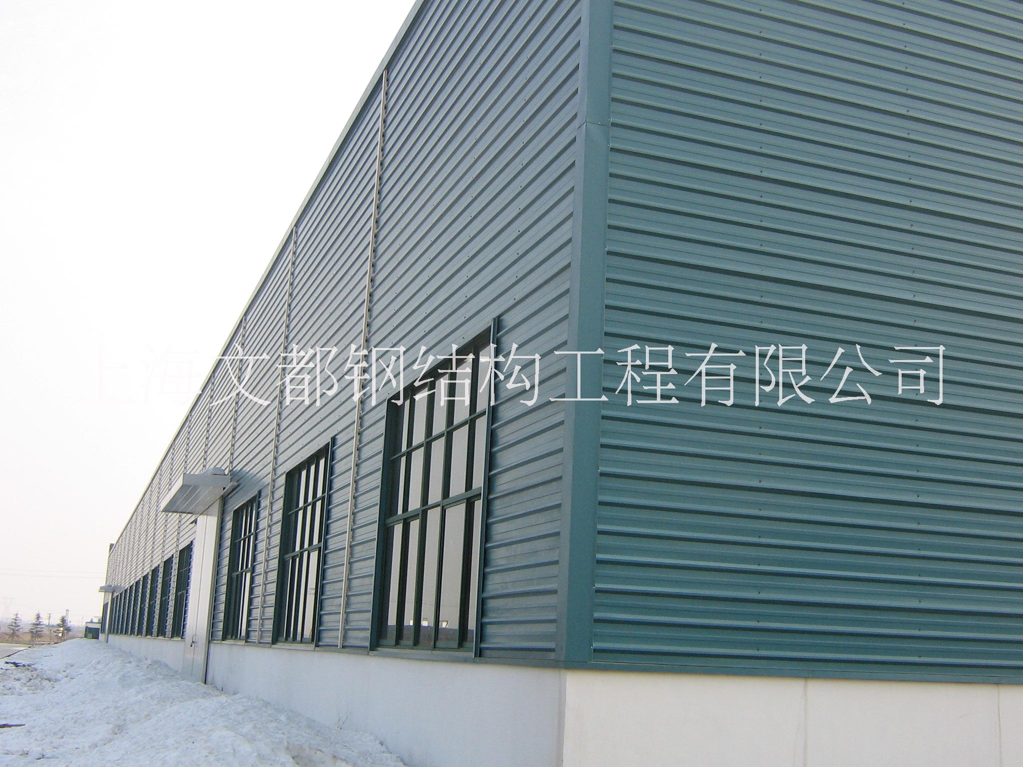 橫裝板|鋼結(jié)構(gòu)標(biāo)準(zhǔn)廠房|大跨度鋼