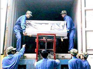 汕頭搬家公司，大型搬家，小型搬家，搬運工團隊，搬家車，服務