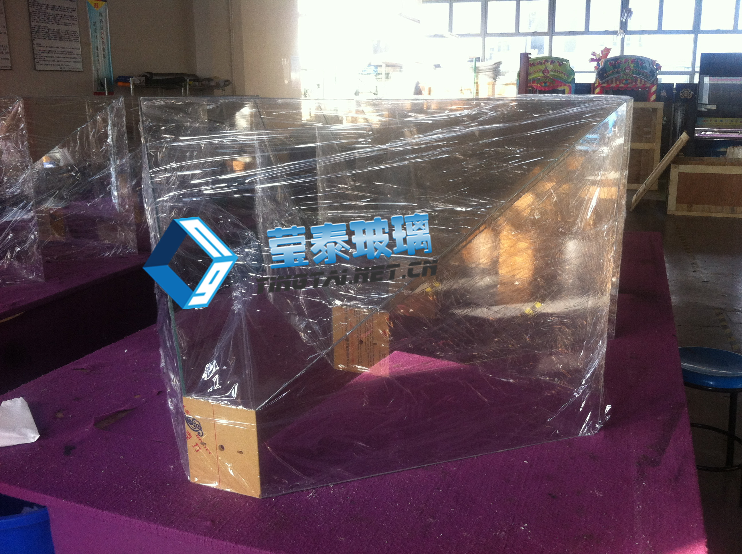 北京全息玻璃，天津全息鍍膜玻璃，石家莊全息投影玻璃加工定制