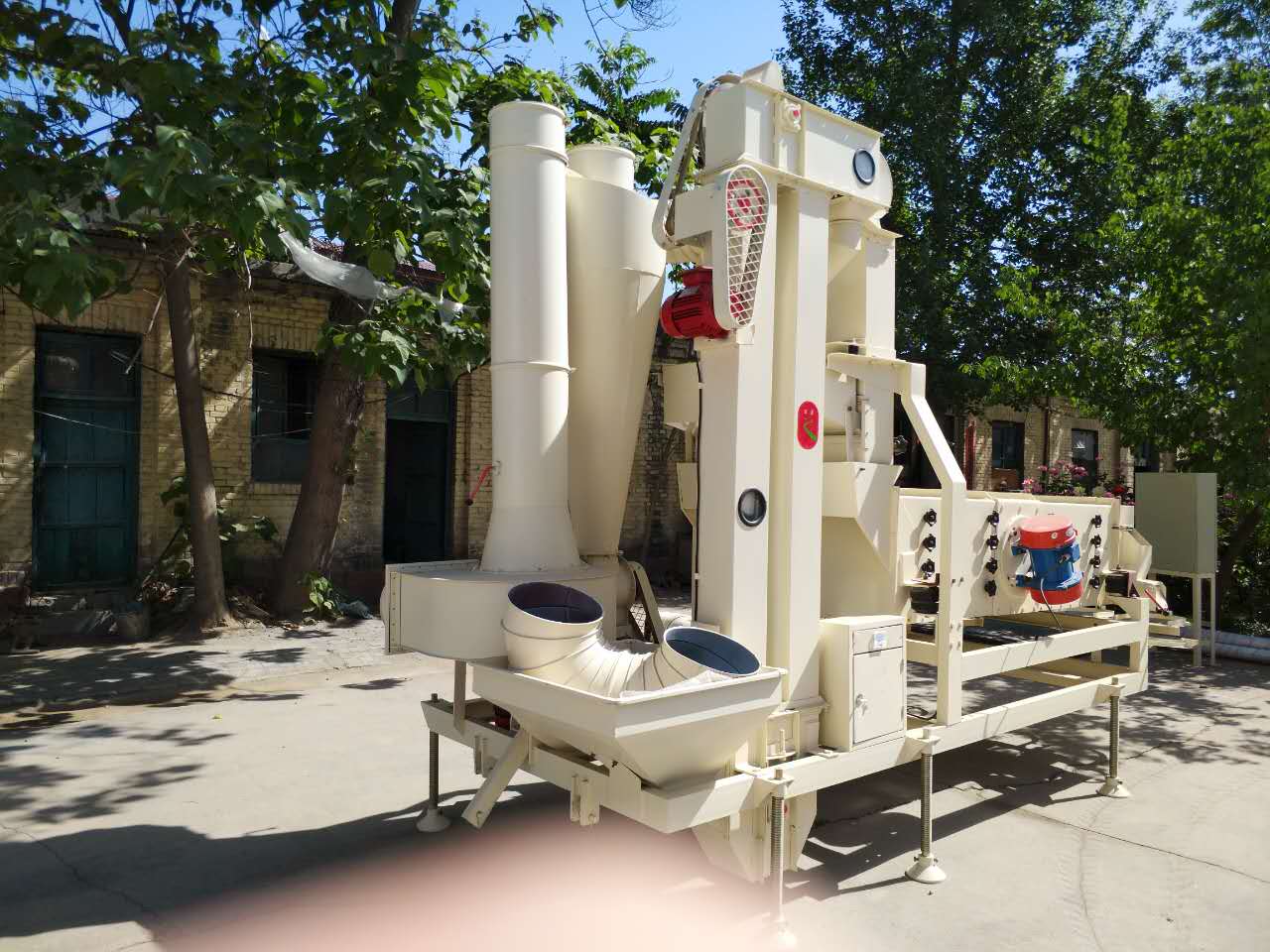 廠家供應大型糧食清選機 谷物篩選