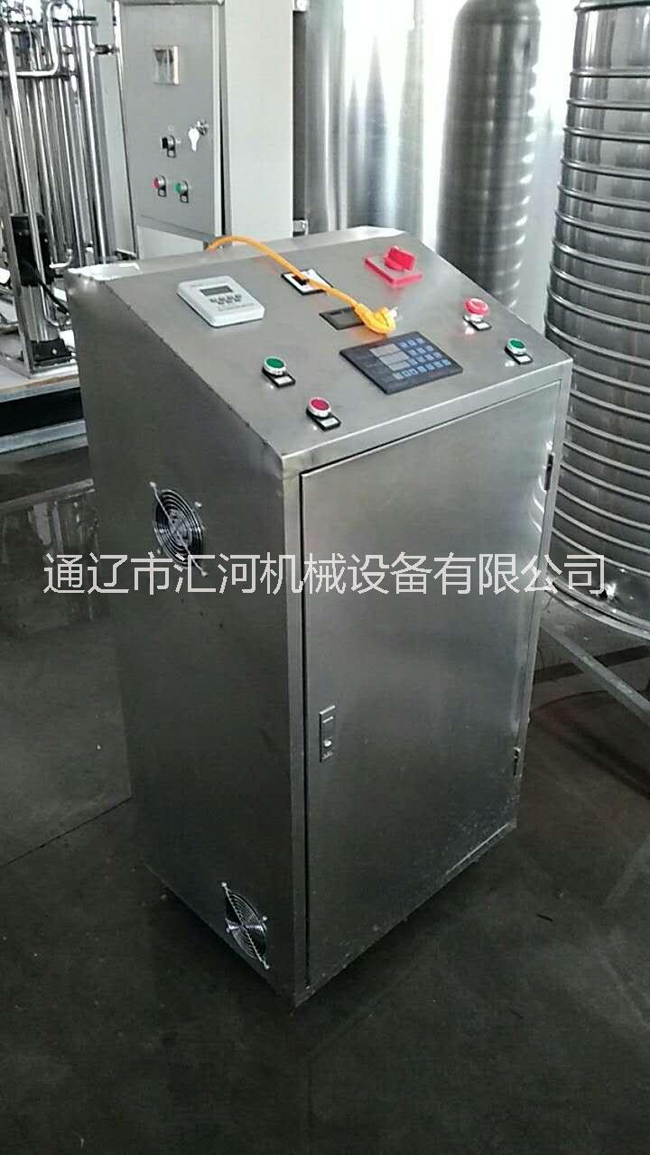 防凍液玻璃水生產(chǎn)設(shè)備廠家