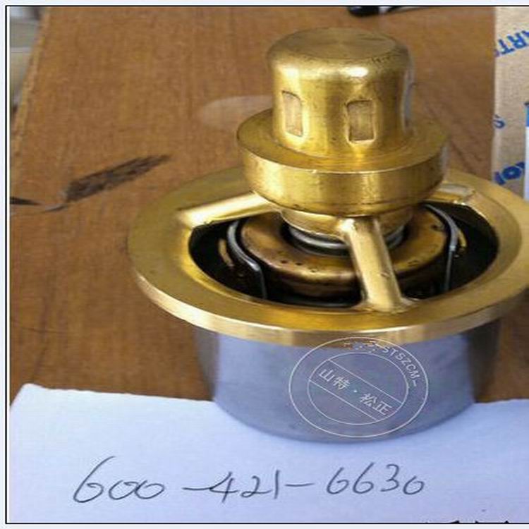 PC450-8挖原廠節(jié)溫器掘機(jī)6D125發(fā)動機(jī)配件600-421-6630