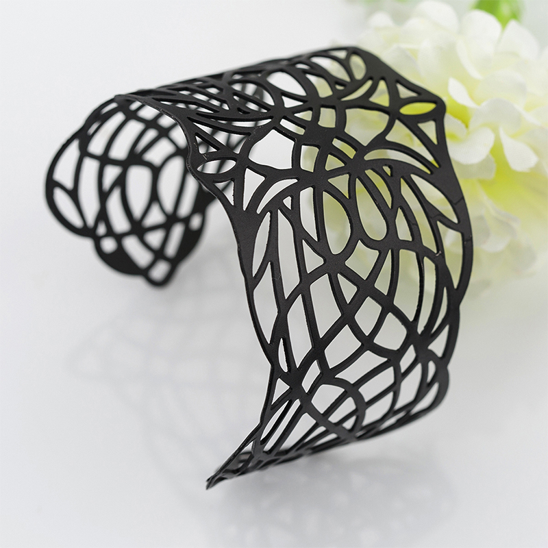 浙江廠家定做歐美手鐲，合金手鐲，鏤空手鐲 批量生產(chǎn)報價