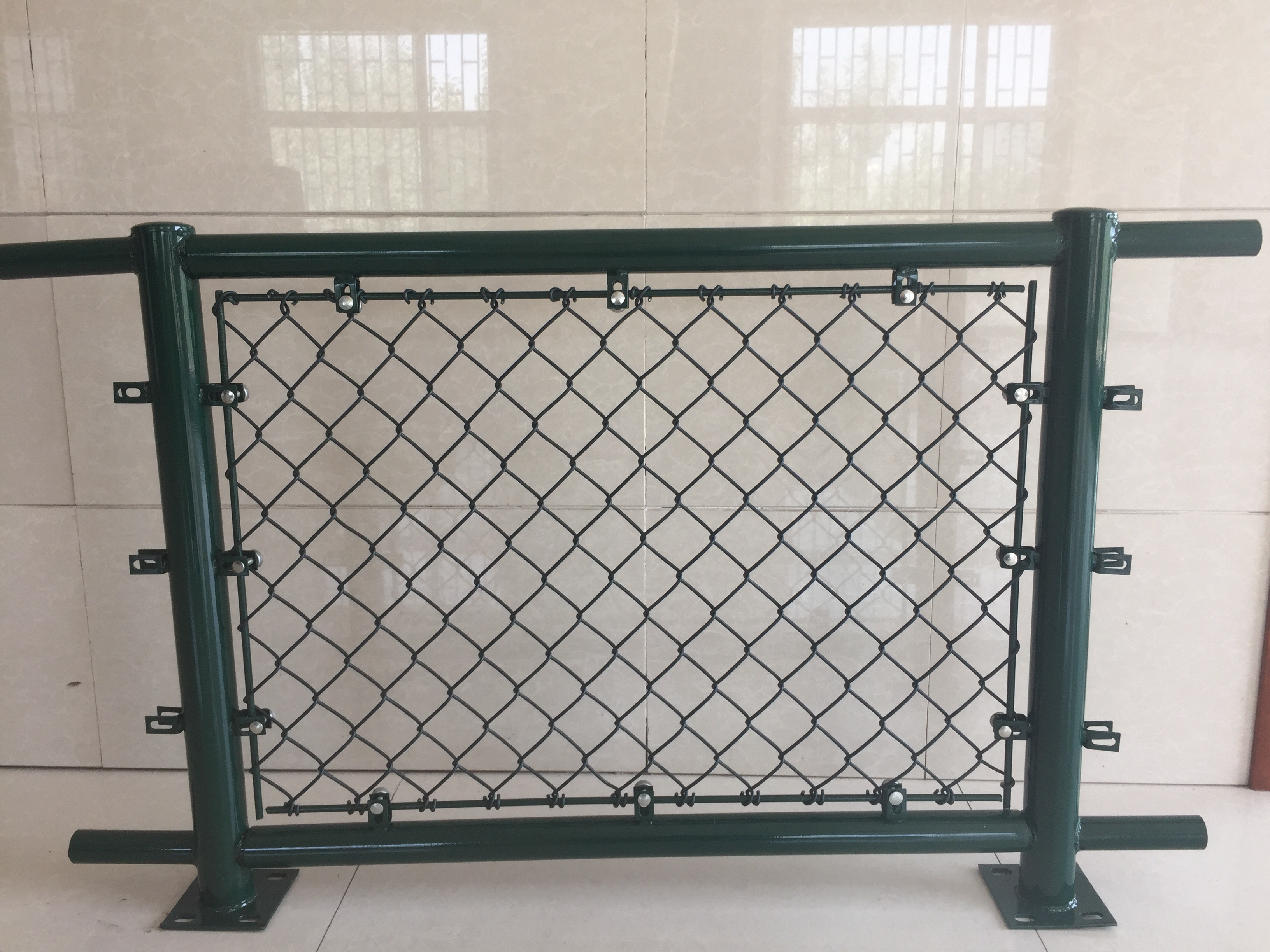 【圍欄網(wǎng) 】供應(yīng)運(yùn)動(dòng)場(chǎng) 球場(chǎng)圍網(wǎng) 體育場(chǎng)護(hù)欄圍網(wǎng)加工定做廠家 球場(chǎng)勾花圍欄網(wǎng) 球場(chǎng)圍欄網(wǎng)