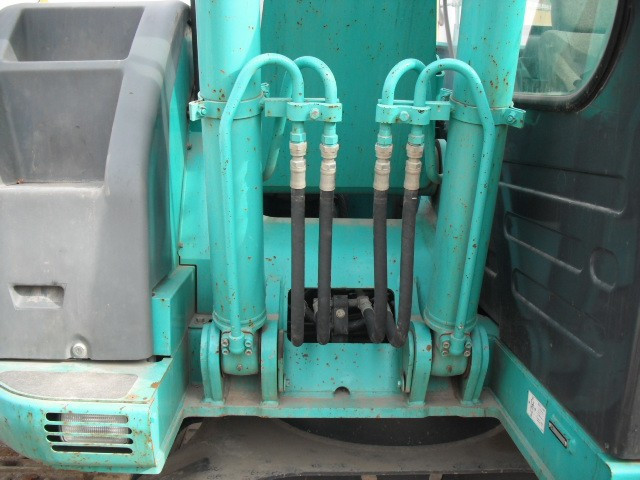 神剛135SR新款二手挖機(jī)