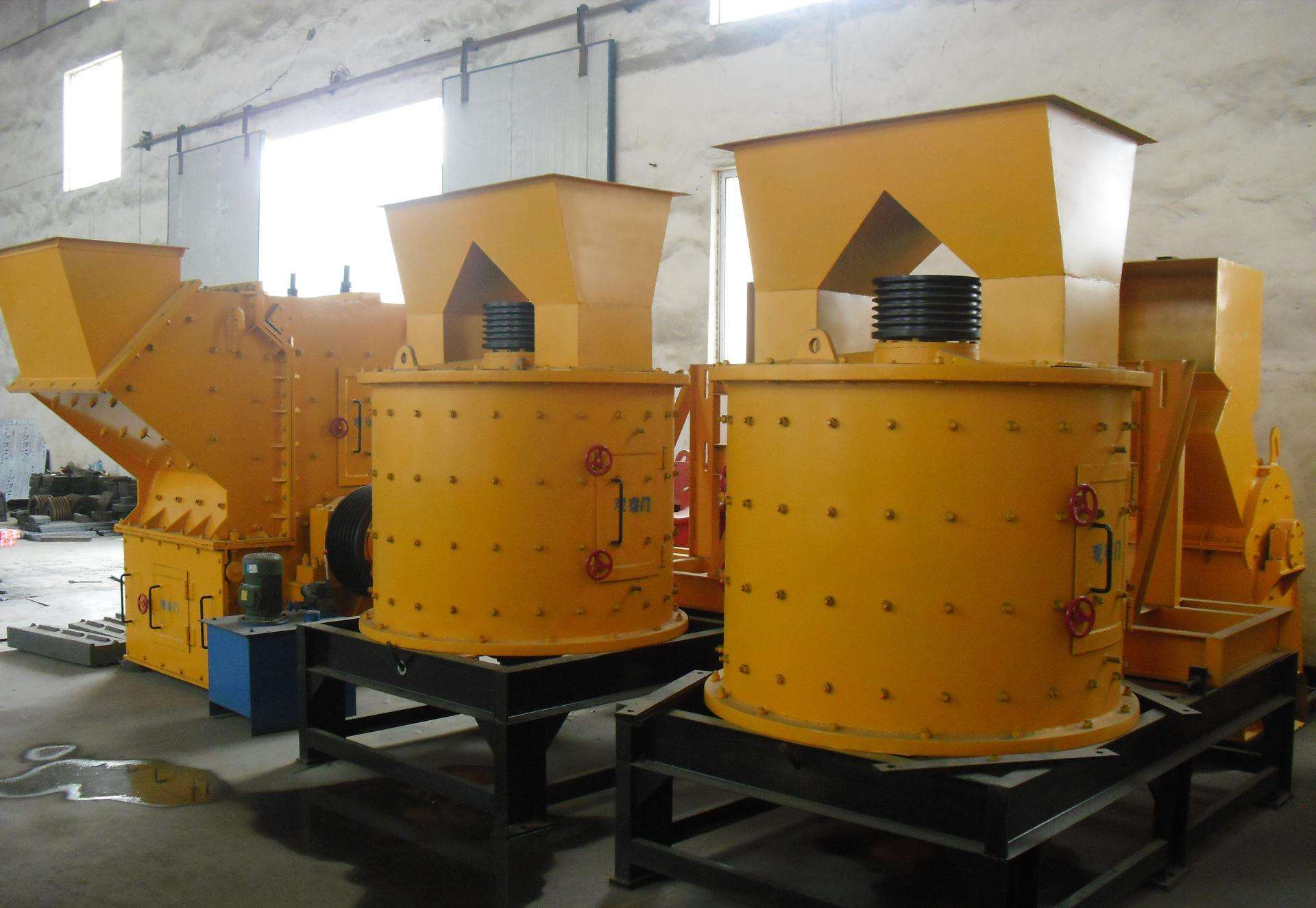 特價供應(yīng)：復(fù)合式破碎機 立式頁巖破石機,立軸選礦破碎機,選礦細碎機械