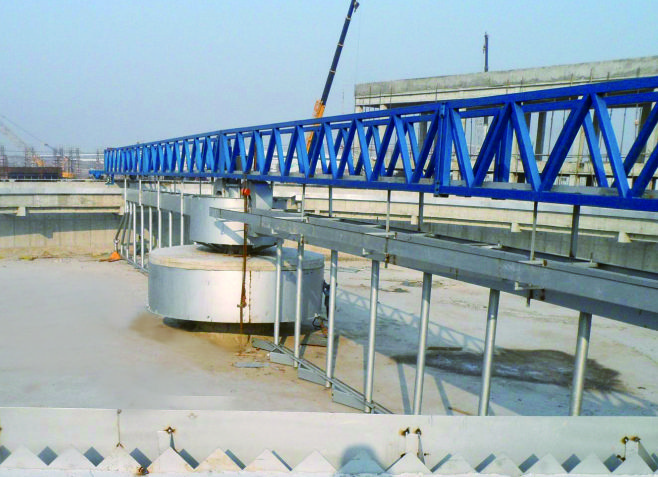 周邊傳動(dòng)刮（吸）泥機(jī)