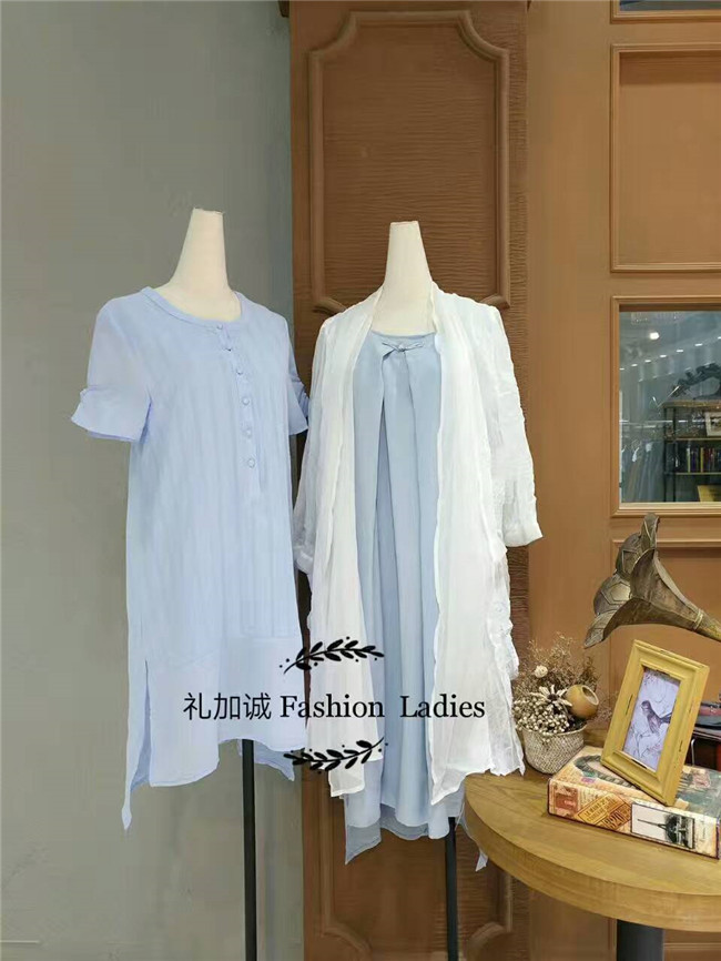 品牌女裝折扣批發(fā)報(bào)價(jià)|*品牌女裝庫(kù)存批發(fā)|品牌女裝折扣店加盟