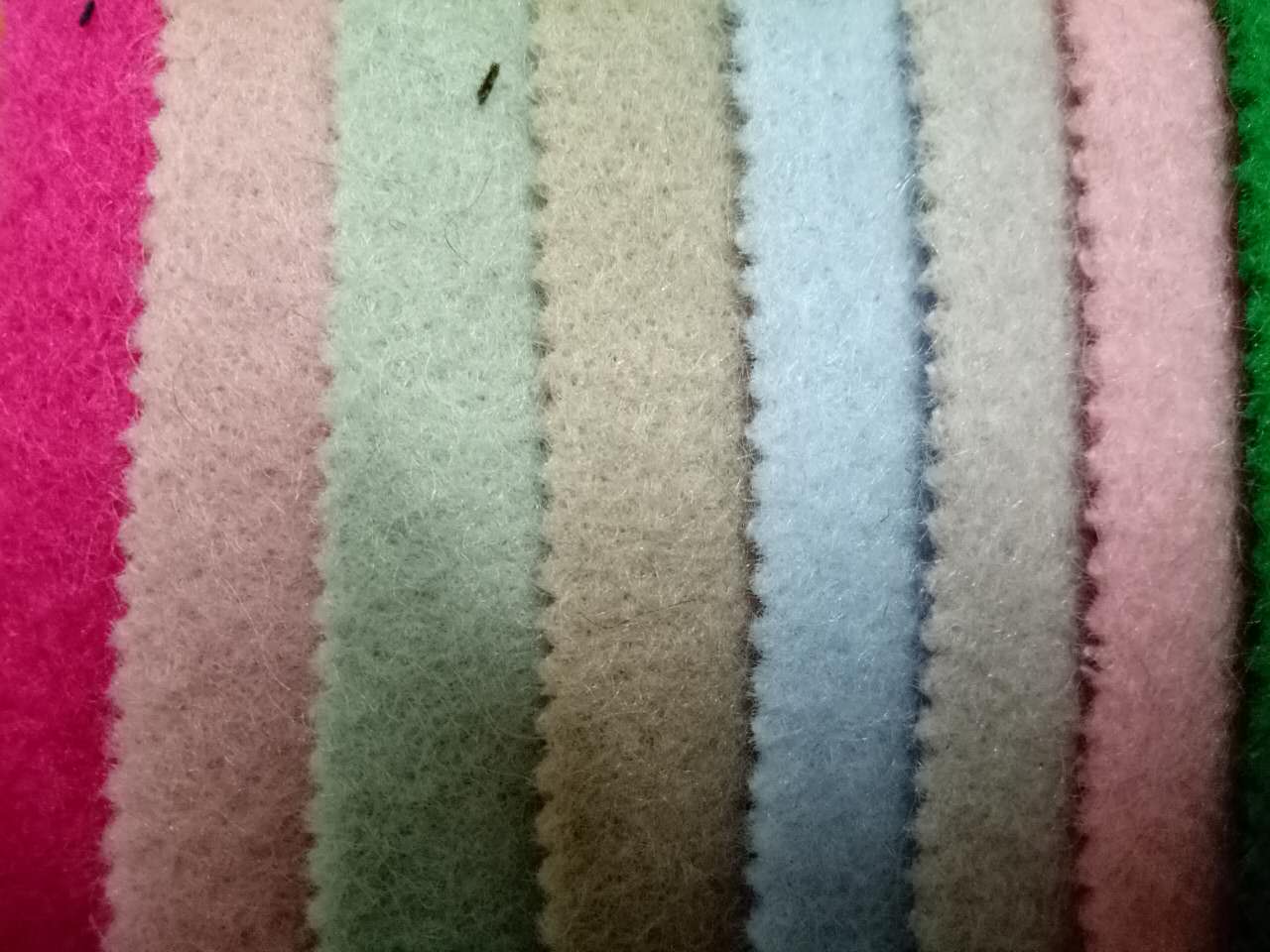 馬海毛面料/深圳呢料供應(yīng)商/毛呢批發(fā)商/供應(yīng)電話