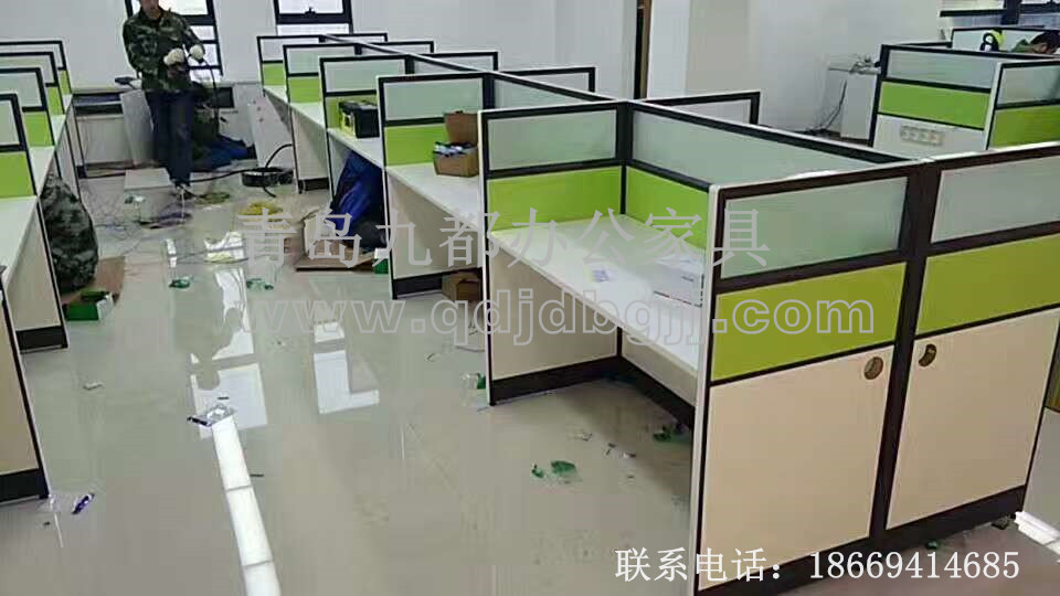 屏風(fēng)工位辦公桌隔斷九都廠家直銷 屏風(fēng)工位辦公桌隔斷特價(jià) 堅(jiān)固耐用