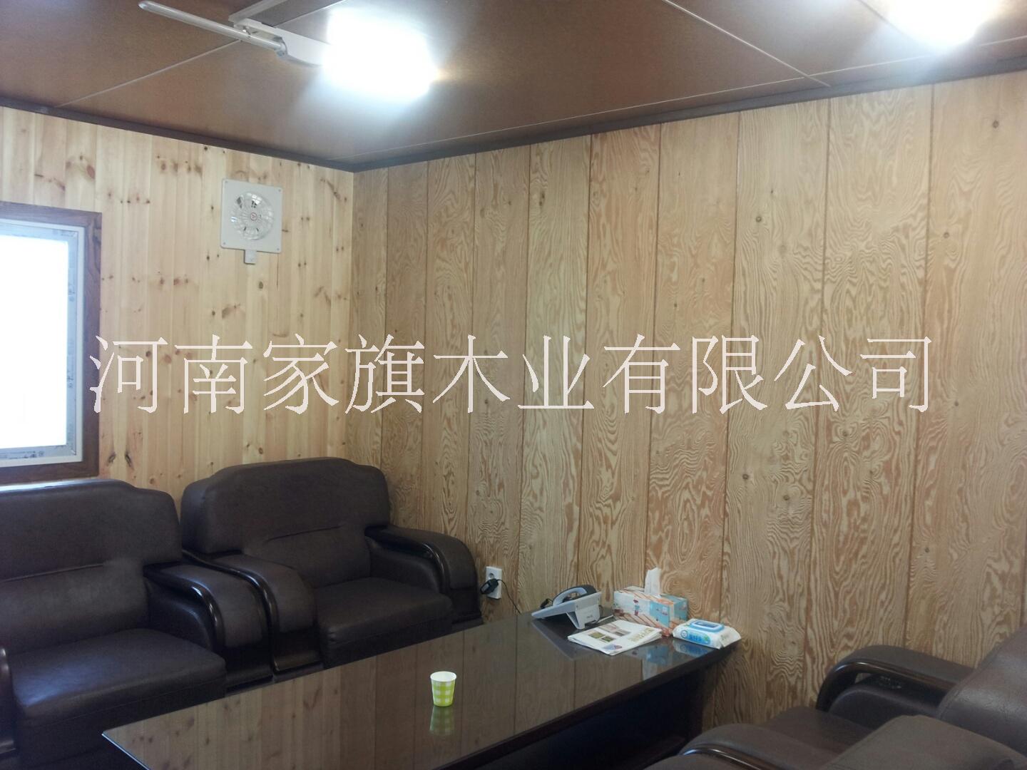 家旗木業(yè)松木曲面板水曲柳紋理浮雕板廠家招區(qū)域代理商