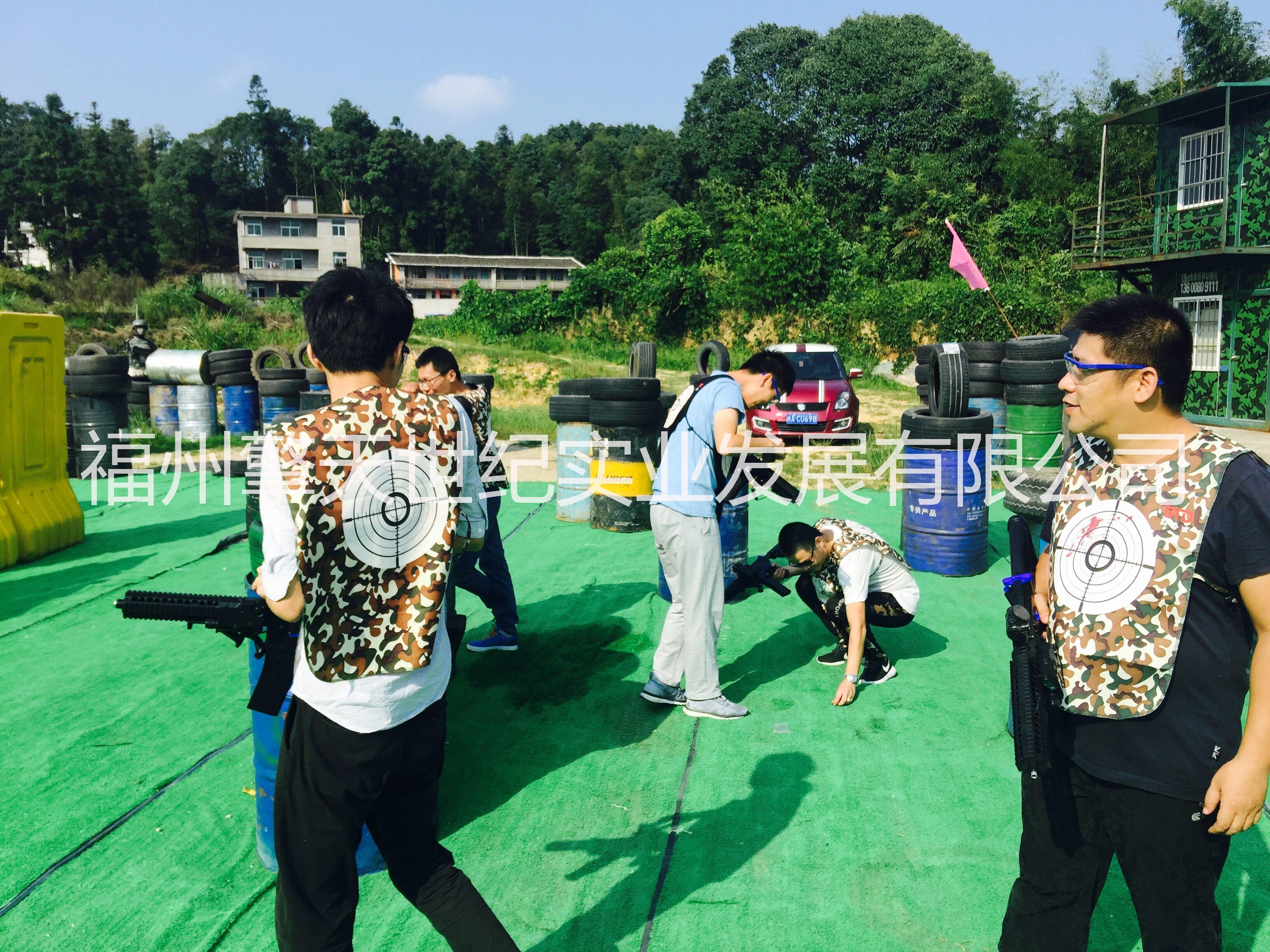 福州彩虹軍旅拓訓(xùn)，伴您一生