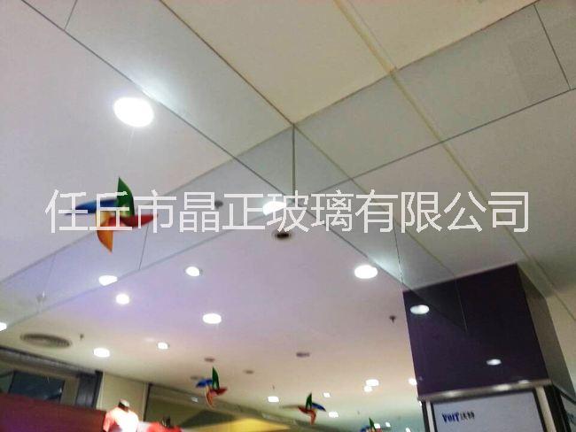 6mm銫鉀防火單片擋煙垂壁玻璃